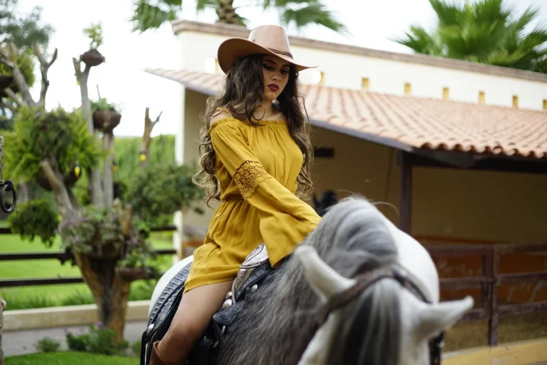 Cute Western Dress Ideas